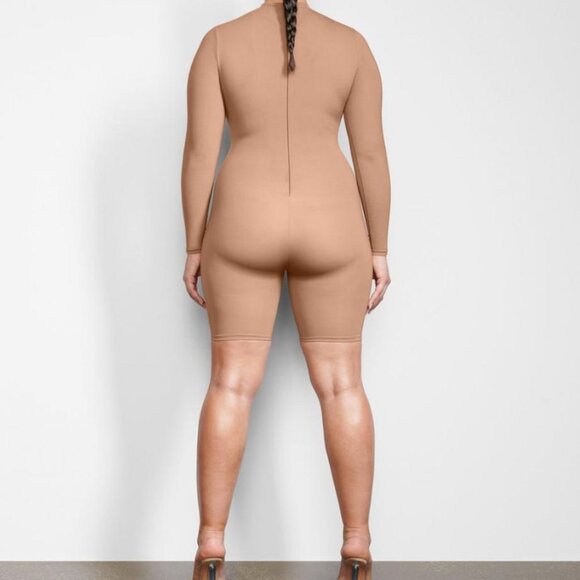 NWT SKIMS ALL-IN-ONE LONG SLEEVE MID THIGH ONESIE IN SIENNA - Picture 4 of 4